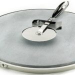 All-Clad 00280 Bandeja de acero inoxidable para servir con inserto de piedra para pizza-panadero de 13 pulgadas y cortad