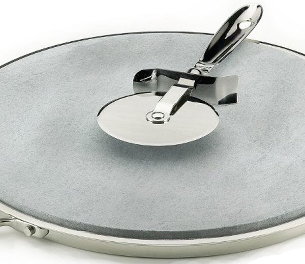 All-Clad 00280 Bandeja de acero inoxidable para servir con inserto de piedra para pizza-panadero de 13 pulgadas y cortad