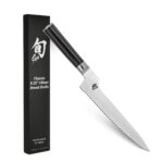 Shun Cutlery - Cuchillo clásico para pan de 8.25 pulgadas, las serraciones largas se deslizan a través del pan, ideal pa