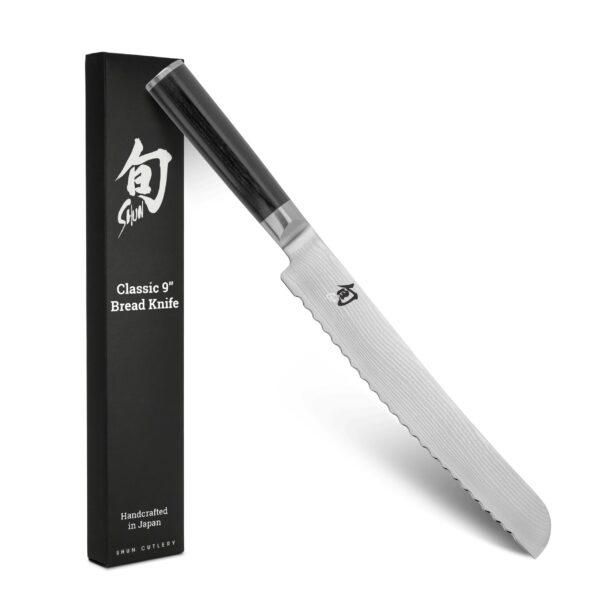 Shun Cuchillo de pan clásico de 9 pulgadas, cuchillo serrado japonés hecho a mano, núcleo VG-MAX con revestimiento de ac