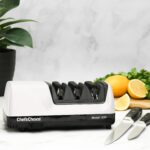 Afilador de cuchillos eléctrico profesional Chefs Choice 0115200 de 3 etapas para hojas de 15 y 20 grados rectas y denta