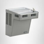 Bebedero de agua refrigerado de pared con filtro Elkay LMABF8L activación mecánica granito gris claro ADA