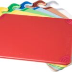 San Jamar Saf-T-Grip Tabla de cortar de plástico con gancho de seguridad, 12 x 18 x 0.5 pulgadas, colores surtidos (jueg