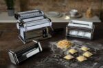 MARCATO Hecho en Italia PASTASET Juego de regalo de máquina de pasta, acero cromado. Incluye máquina de pasta Atlas 150,