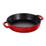 Sartén de hierro fundido con doble asa Staub 1313406 13 pulgadas color cereza fabricado en Francia