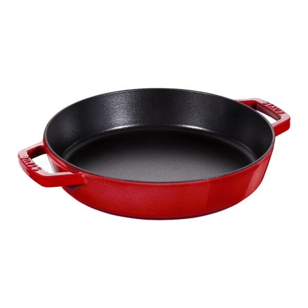 Sartén de hierro fundido con doble asa Staub 1313406 13 pulgadas color cereza fabricado en Francia