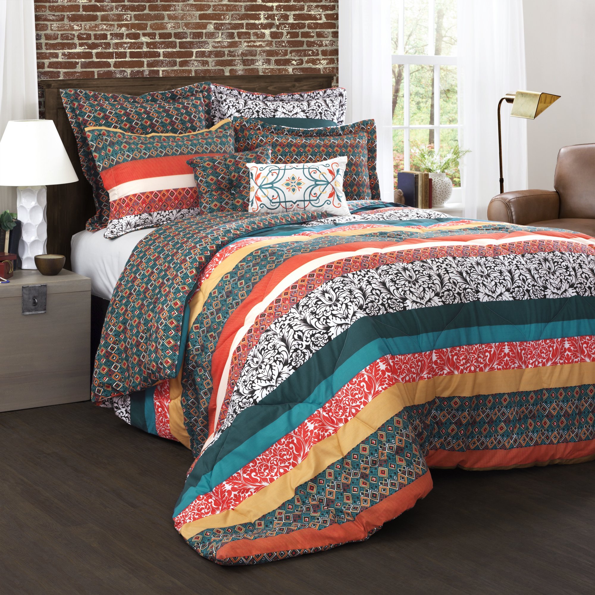 Version 1.0.0 Juego de ropa de cama reversible bohemio 7 piezas Lush Decor Triangle Home Fashions C29008P14-000 King turquesa mandarin