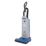Aspiradora vertical Clarke CarpetMaster 115 Nilfisk 107407691 trayectoria 15 pulgadas color azul
