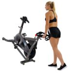 Bicicleta Estacionaria ASUNA 5150 Resistencia Magnética Ajustable Manillar y Asiento Regulable Volante 37.5 lb Pedales S