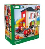 BRIO World - 33833 Central Fire Station | Juguete de 12 piezas para niños con camión de bomberos y accesorios para niños