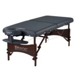 Master Massage Newport - Mesa de masaje portátil con cojín más denso de 2.5 pulgadas, madera dura teñida de nogal, cable