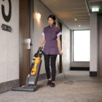 Aspiradora Vertical Profesional Taski Diversey D7516264 Jet 50 doble motor 500mm de ancho cable 10 metros