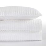 Juego de edredon Indigo Hill HiEnd Accents FB3500-KG-WH 3 piezas King color blanco liso algodon ligero sedoso con fundas