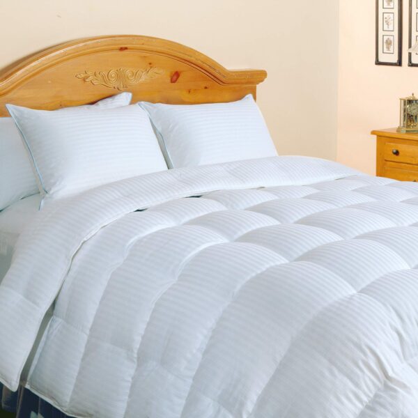 Edredón de algodón Blue Ridge Home Fashions 15047 500 hilos relleno de seda tamaño Queen color blanco
