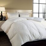Edredon de Fibra de Plumon Blue Ridge Home Fashions 18006 Napoles 700 Hilos Talla King Color Blanco