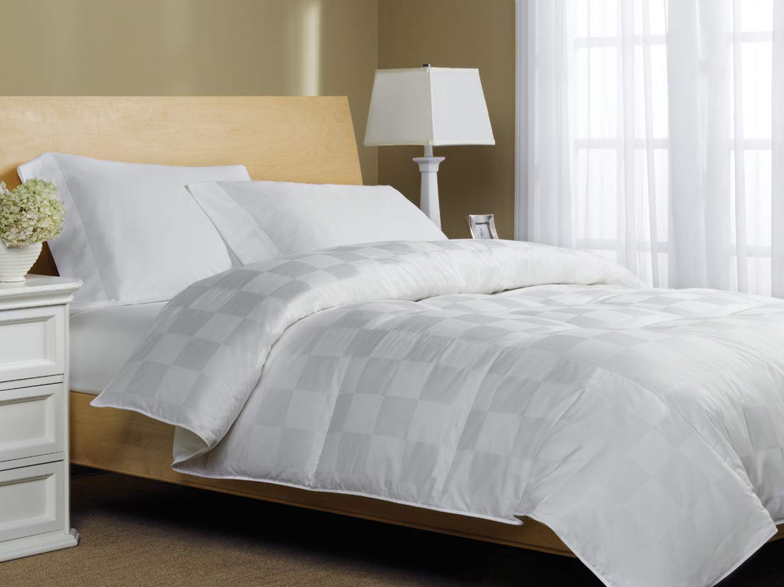 Version 1.0.0 Edredón de Fibra Blue Ridge Home Fashions 15304 1000 Hilos Tamaño King Color Blanco