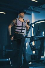 MiR Chaleco de entrenamiento súper delgado con flujo de aire de 4 libras a 32 libras para hombres y mujeres. Pesas de hi