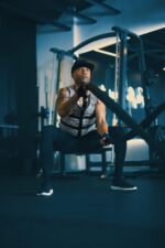 MiR Chaleco de entrenamiento súper delgado con flujo de aire de 4 libras a 32 libras para hombres y mujeres. Pesas de hi