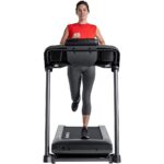 Caminadora Schwinn 810 Modelo 100799 Inclinación 10% Plegable 10 MPH 275 lbs