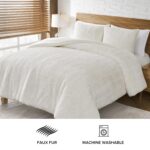 Funda edredon pelo sintetico reversible UGG Britannica Home Fashions Inc 13712 crema Micromink king con fundas de almoha