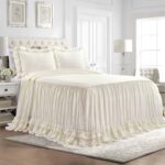 Colcha con volantes de encaje Lush Decor Ella Ruffle Triangle Home Fashions 16T004754 King marfil 3 piezas ropa de cama