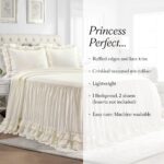 Colcha con volantes de encaje Lush Decor Ella Ruffle Triangle Home Fashions 16T004754 King marfil 3 piezas ropa de cama