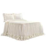 Colcha con volantes de encaje Lush Decor Ella Ruffle Triangle Home Fashions 16T004754 King marfil 3 piezas ropa de cama