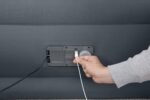 Colchón de aire King elevado SleepLux 1069091USX21 material Tough Guard antifugas bomba integrada cargador USB 203x183x5