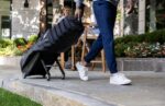 Sun Mountain ClubGlider Meridian Bolsa de Viaje de Golf - Sistema de Rodamiento de 4 Ruedas, Patas Extensibles y Retráct