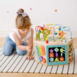 Teamson Kids Laboratorio de Juego Preescolar 7 en 1 Estación Centro de Cubo de Actividades de Madera Grande Laberinto de