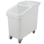 Contenedor de ingredientes Met Lux Restaurantware RWT0869 27 galones sobre ruedas con tapa y cuchara almacenamiento de a