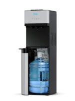 Despachador de agua de carga inferior Brio CLNLPOU520SCF2 con filtro de 2 etapas tres temperaturas caliente fría y tempe