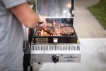 Camp Chef Sidekick Sear - Incluye caja BBQ para parrilla de pellets - Accesorio para cocinar al aire libre - Sellado y p