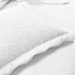 Colcha bordada de medallón festoneada Lush Decor Triangle Home Fashions 21T010316 tamaño King blanca 5 piezas con fundas