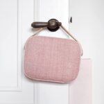 Vifa Helsinki Mini altavoz portátil con aspecto de bolso, IPX4 impermeable, estéreo HD, elegante altavoz Bluetooth priva