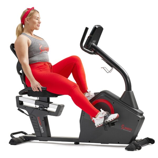 Bicicleta reclinada inteligente Sunny Health Fitness SF-RB4850SMART 16 niveles resistencia electromagnética sensores de