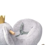 Manhattan Toy Juguete mecedor de madera de elefante de peluche con corona, cinturón de seguridad ajustable y empuñaduras