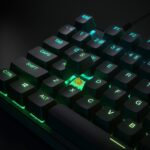 Teclado Mecánico Gaming SteelSeries Apex 9 TKL 64847 Interruptores Ópticos OptiPoint Actuación 2 Puntos QWERTY