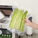 Bolsas selladoras al vacío 16x12 pulgadas Restaurantware Fresh Hero RWP0898C plástico transparente 3 mil grosor para sou