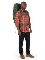 Osprey Kestrel 58L Mochila de mochilero para hombre, color negro, S/M
