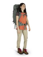 Osprey Kyte 48L Mochila de mochilero para mujer con cinturón de cadera, morado saúco, WM/L