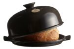 Campana para pan y baguette Emile Henry cerámica color carbón y borgoña apta para horno