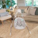 Ingenuity InLighten - Columpio para bebé de 5 velocidades, asiento giratorio para bebé, arnés de seguridad de 5 puntos,