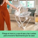 Ingenuity InLighten - Columpio para bebé de 5 velocidades, asiento giratorio para bebé, arnés de seguridad de 5 puntos,