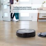 Robot Aspirador Trapeador iRobot Roomba Combo i5+ Modelo i557020 – Mapeo Inteligente por Habitación, Vaciado Automático