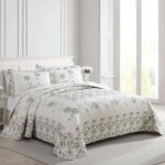 Colcha acolchada Beatrice Home Fashions CRNBSPQNSAG bordado floral clavel ligera salvia Queen