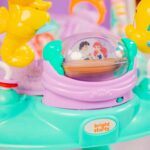 Bright Starts Disney La Sirenita Mar de Actividades Saltarín de Actividad para Bebé con Juguetes Interactivos, Luces y M