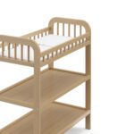 Storkcraft Pasadena - Cambiador con cambiador resistente al agua (madera flotante), certificado GREENGUARD Gold, incluye