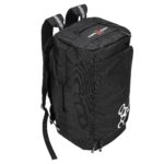 Mochila deportiva Triple Eight GEAR40 modelo 0199 40L color negro para patinaje y equipo de protección