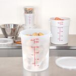 Contenedores de almacenamiento de alimentos translúcidos 22 cuartos de galón Restaurantware Met Lux RWT1578C con marcado